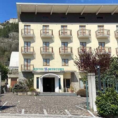 Hotel Mercure Castelluccio Inferiore Экстерьер фото